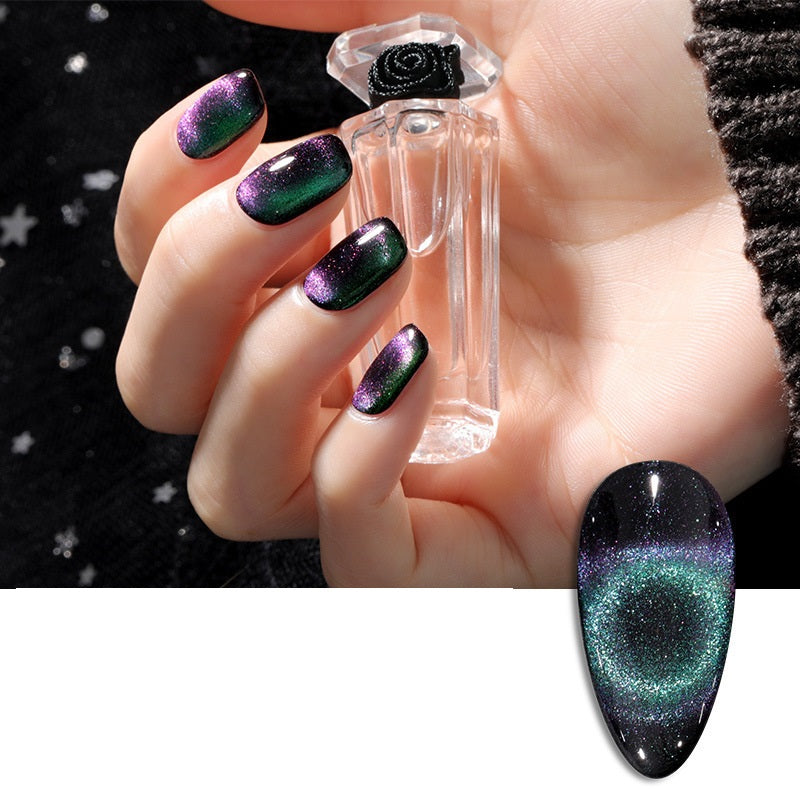 Mesmerizing Cat Eye Nail Polish - Image 3